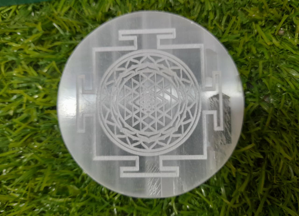 Selenite Charging Plate